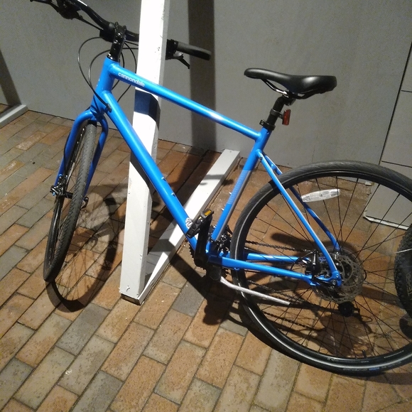 Bicycle - Picture 5 of 10